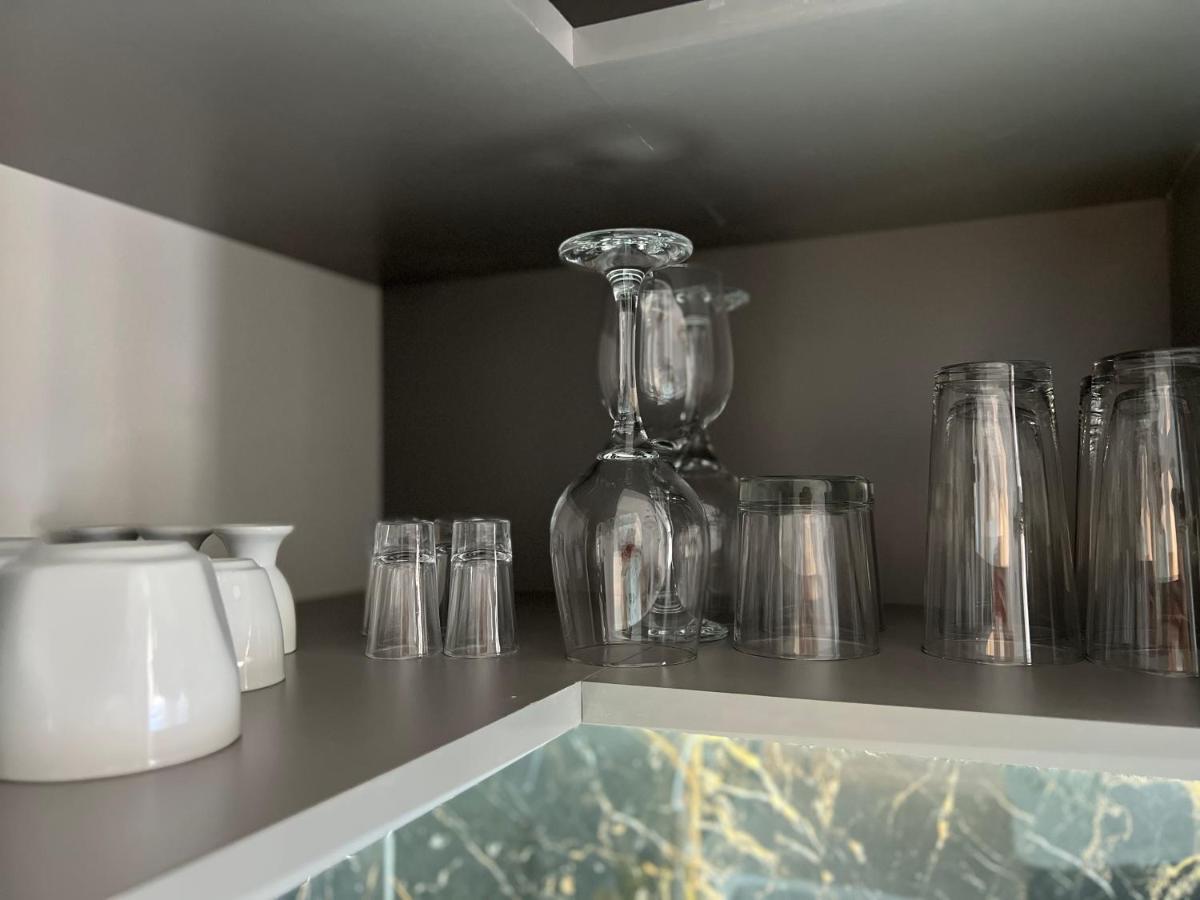 N24 Apartments By Small Home ブダペスト エクステリア 写真