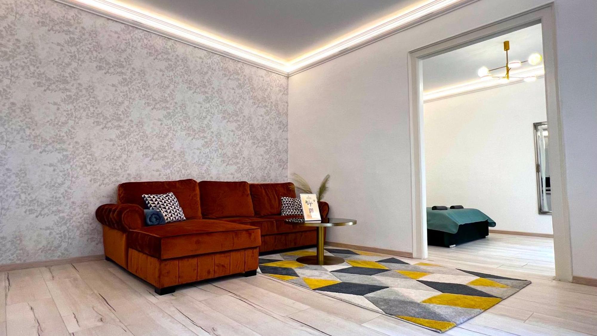 N24 Apartments By Small Home ブダペスト エクステリア 写真